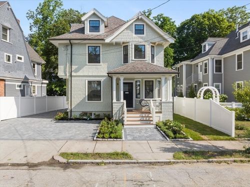 8 Hollis St, Newton, MA, 02458-2010 | Card Image
