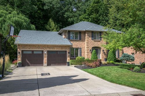 22 Mapleton Pl, London, ON, N6K4A5 | Card Image