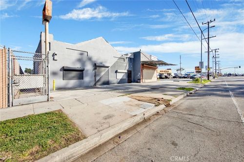 11316 S Vermont Ave, Los Angeles, CA, 90044-1304 | Card Image