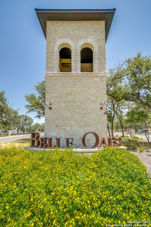 725 Live Oak Ridge, Bulverde, TX, 78163 | Card Image