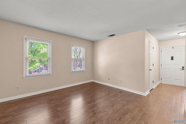 2058 Woodlawn Dr Sw, Condo with 1 bedrooms, 1 bathrooms and null parking in Huntsville AL | Image 4