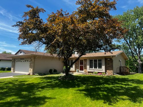 22548 Lakeshore Dr, Richton Park, IL, 60471-1611 | Card Image