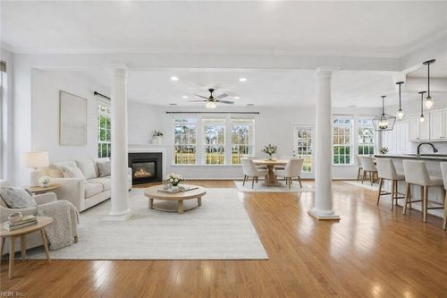 5453 Paperwhite Ln, Virginia Beach, VA, 23455-2270 | Card Image