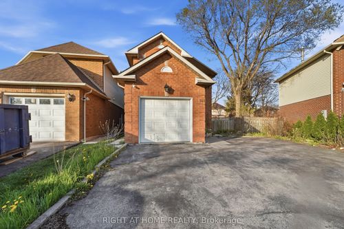141 Sandown Ave, Scarborough, ON, M1N3W6 | Card Image