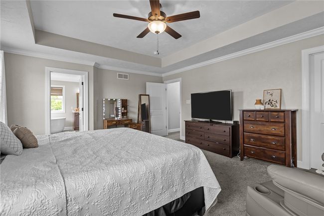 582 Forest Oaks Trl, House other with 4 bedrooms, 3 bathrooms and 2 parking in North Huntingdon PA | Image 23