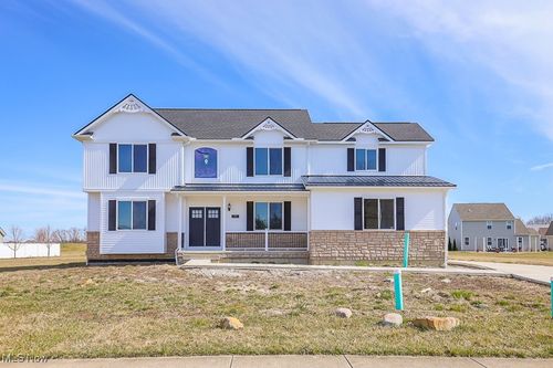 548 William St, Lagrange, OH, 44050-8905 | Card Image