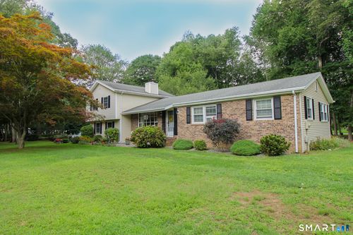 50 Carriage Drive Ext, Clinton, CT, 06413-1867 | Card Image