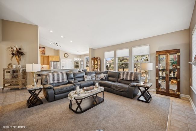 5582 Chapel Hl, House other with 3 bedrooms, 2 bathrooms and 2 parking in Gurnee IL | Image 14
