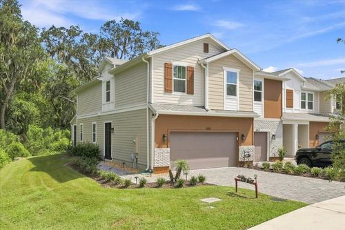 590 Southern Edge Way, Sanford, FL, 32771-6952 | Card Image