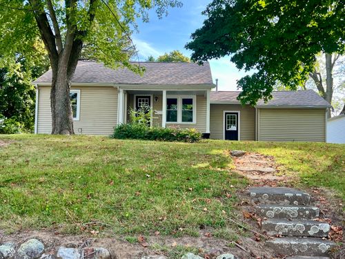 605 N Walnut St, Veedersburg, IN, 47987-1149 | Card Image