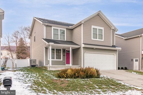 310 Park Ave, ENOLA, PA, 17025-2460 | Card Image