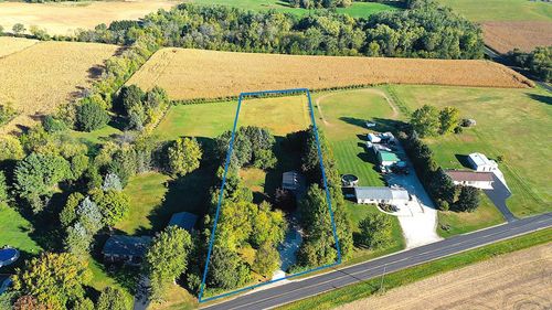 W1758 Spring Prairie Road, Spring Prairie, WI, 53105 | Card Image