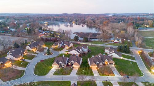 6157 Lochmore Dr, Commerce Twp, MI, 48382-5131 | Card Image