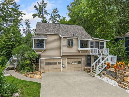 3278 Winter Wood Ct, Marietta, GA, 30062-7001 | Card Image
