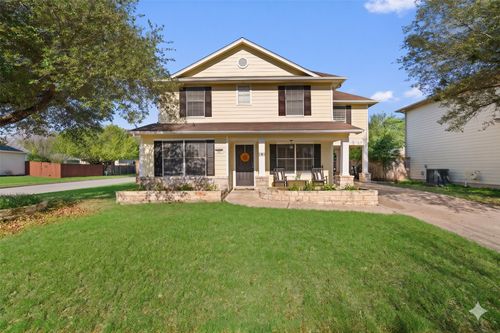 372 Tobin Dr, Buda, TX, 78610-3743 | Card Image