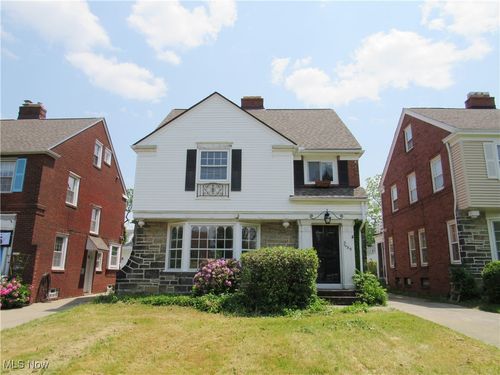 3659 Riedham Rd, Shaker Heights, OH, 44120-5212 | Card Image