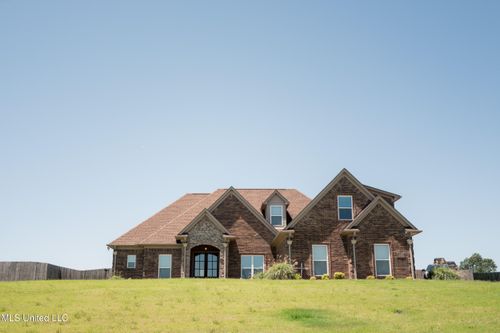 4713 Bakersfield Dr, Nesbit, MS, 38651-6026 | Card Image