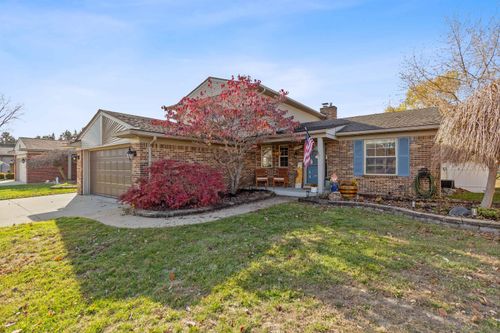 47057 Susan Rd, Macomb, MI, 48044-2586 | Card Image