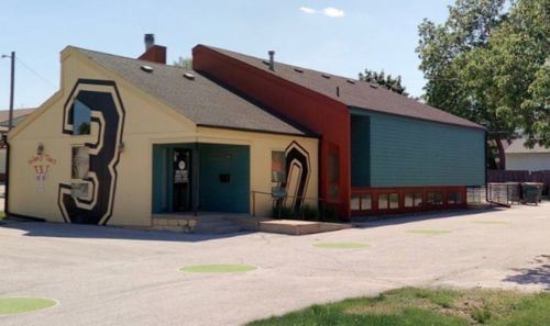 306 S Ankeny Blvd, Ankeny, IA, 50023-3131 | Card Image