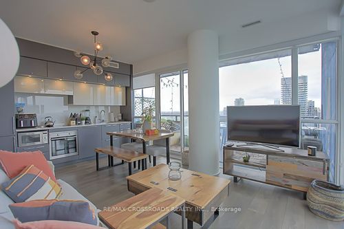 5008-15 Grenville St, Toronto, ON, M4Y0B9 | Card Image