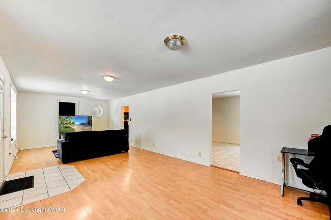 4337-PA-115-Photo-07 | Image 15