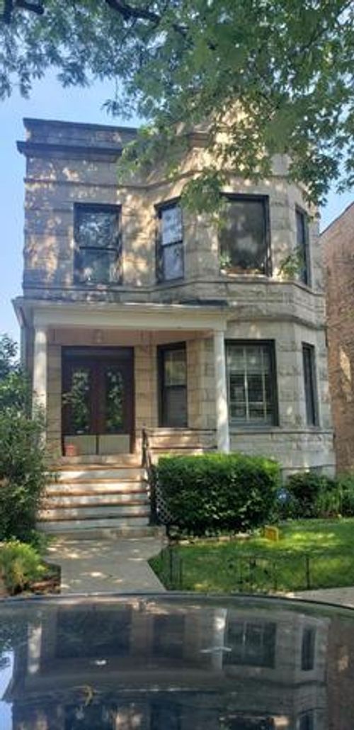 2-2725 N Francisco Ave, Chicago, IL, 60647-1705 | Card Image