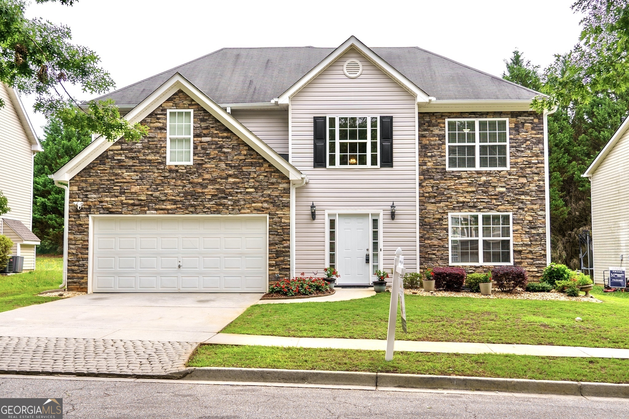 Skyland Ridge Ct, Loganville, GA 30052