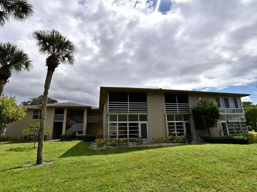 107-26 Lake Vista Trl, Port Saint Lucie, FL, 34952-6364 | Card Image