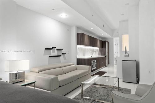 unit-300-851 Ne 1st Ave, Miami, FL, 33132-1818 | Card Image