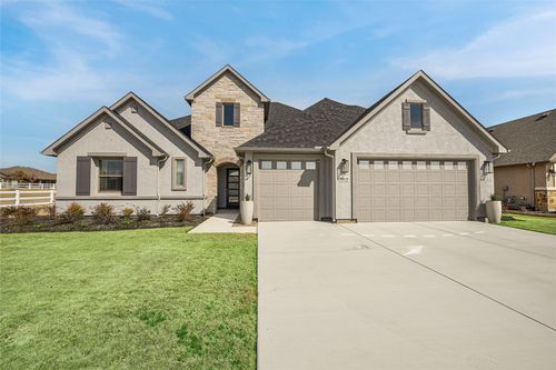 10020 Crestview Dr, Denton, TX, 76207-6824 | Card Image