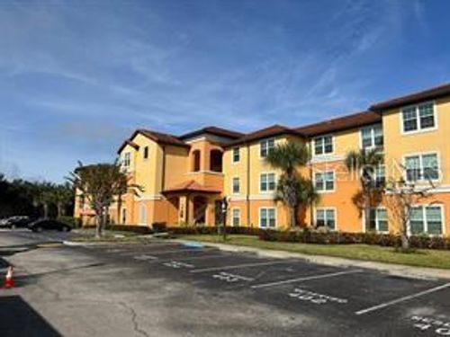 apt-10310-5483 Vineland Rd, ORLANDO, FL, 32811-7647 | Card Image
