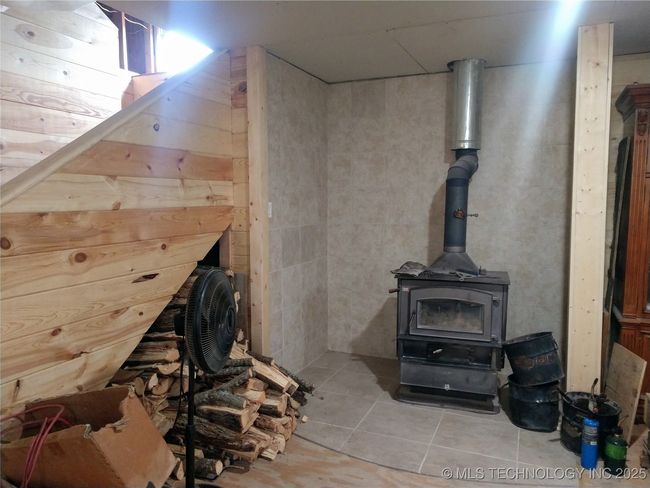 wood stove | Image 9