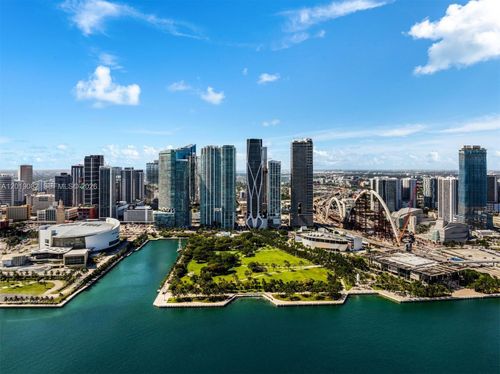 5101-1000 Biscayne Blvd, Miami, FL, 33132-1760 | Card Image