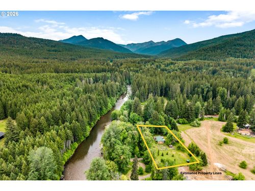 451 Cannavina Rd, Carson, WA, 98610-3210 | Card Image