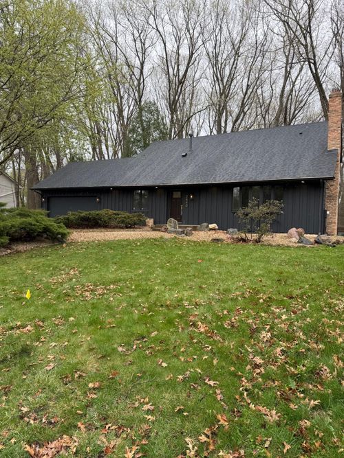2640 Queensland Ln N, Plymouth, MN, 55447-1645 | Card Image