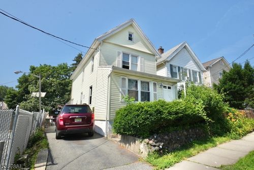 6 Prospect Pl, West Orange, NJ, 07052-5608 | Card Image