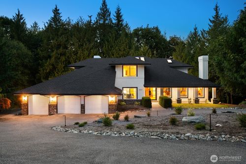 12633 75th St Se, Snohomish, WA, 98290-6286 | Card Image
