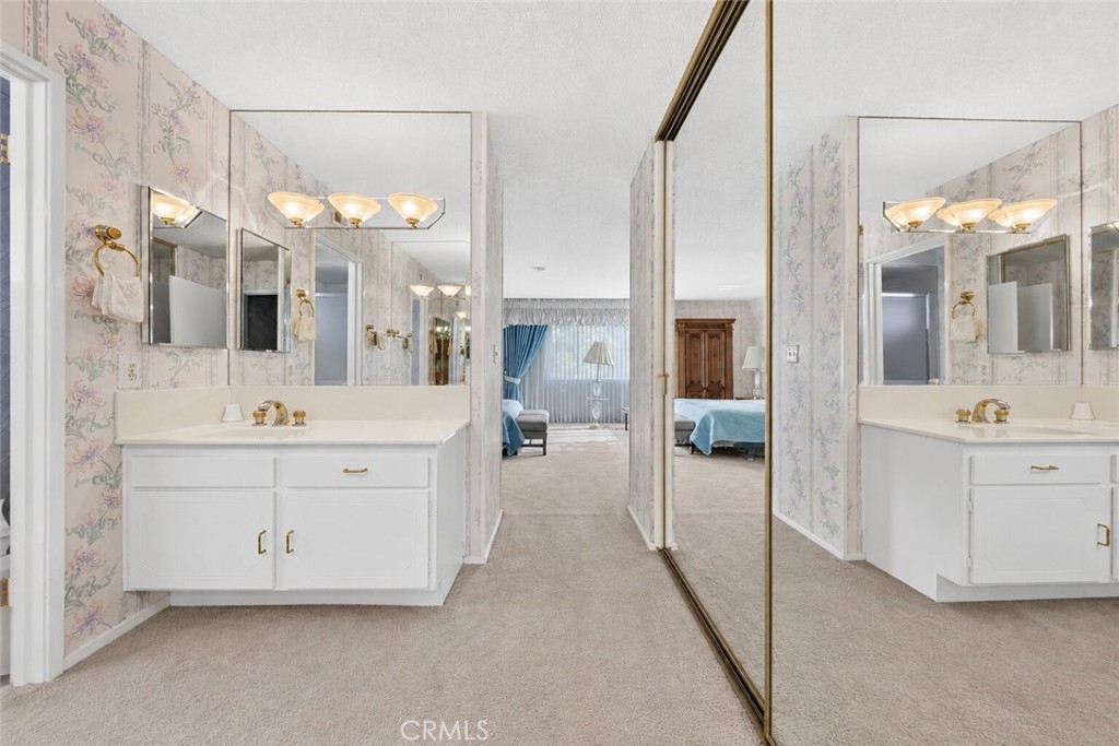 Residential in La Habra Heights 4