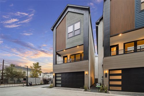 g-817 Thornton Rd, Houston, TX, 77018-2111 | Card Image