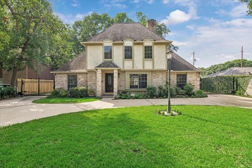 7827 Zilonis Ct, Jersey Village, TX, 77040-1351 | Card Image