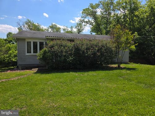 259 Emerald Dr, FALLING WATERS, WV, 25419-4156 | Card Image