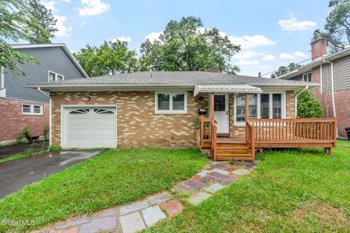 92 Daytona Ave, Albany, NY, 12203-2516 | Card Image