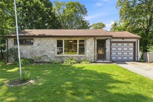 45 Remington Ave, Oakland, RI, 02858-1115 | Card Image