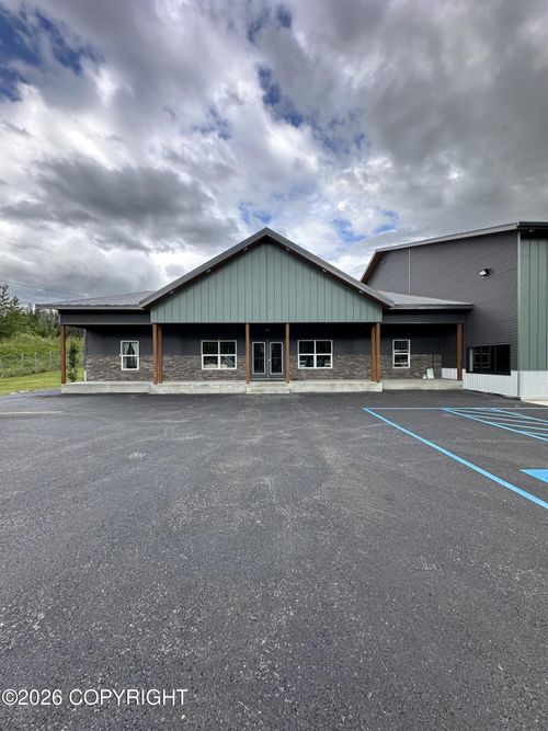 1625 W Edlund Rd, Wasilla, AK, 99654-1046 | Card Image