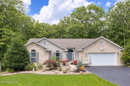 160 Brady Lane, Oneida, TN, 37841 | Card Image
