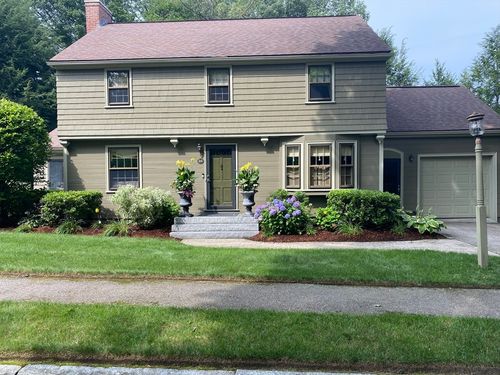 94 Beeching St, Worcester, MA, 01602-1455 | Card Image