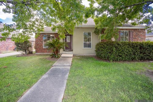 2545 Fairgate Dr, Baton Rouge, LA, 70816-1000 | Card Image