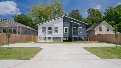 4302 Hirsch Rd, Houston, TX, 77026-3836 | Card Image