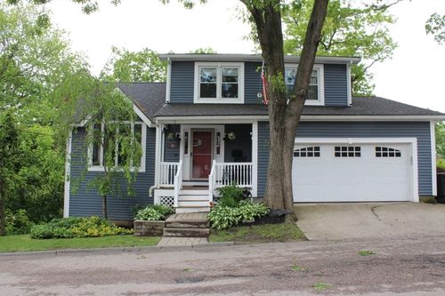50 Montcalm Ave, Blackstone, MA, 01504-1959 | Card Image