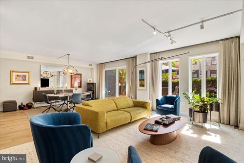 104-1045 31st St Nw, WASHINGTON, DC, 20007-6007 | Card Image